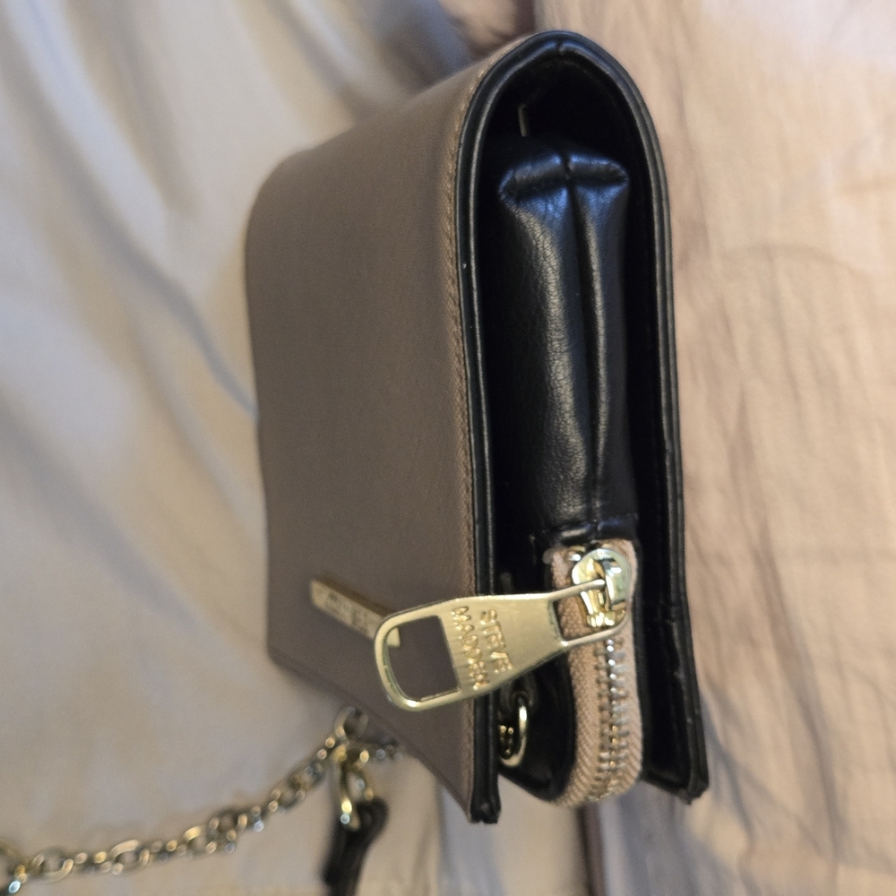 Steve Madden Crossbody Handbag - Picture 11 of 16